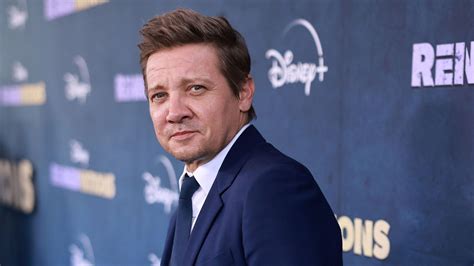 Jeremy Renner reveals how his life has changed since his near。